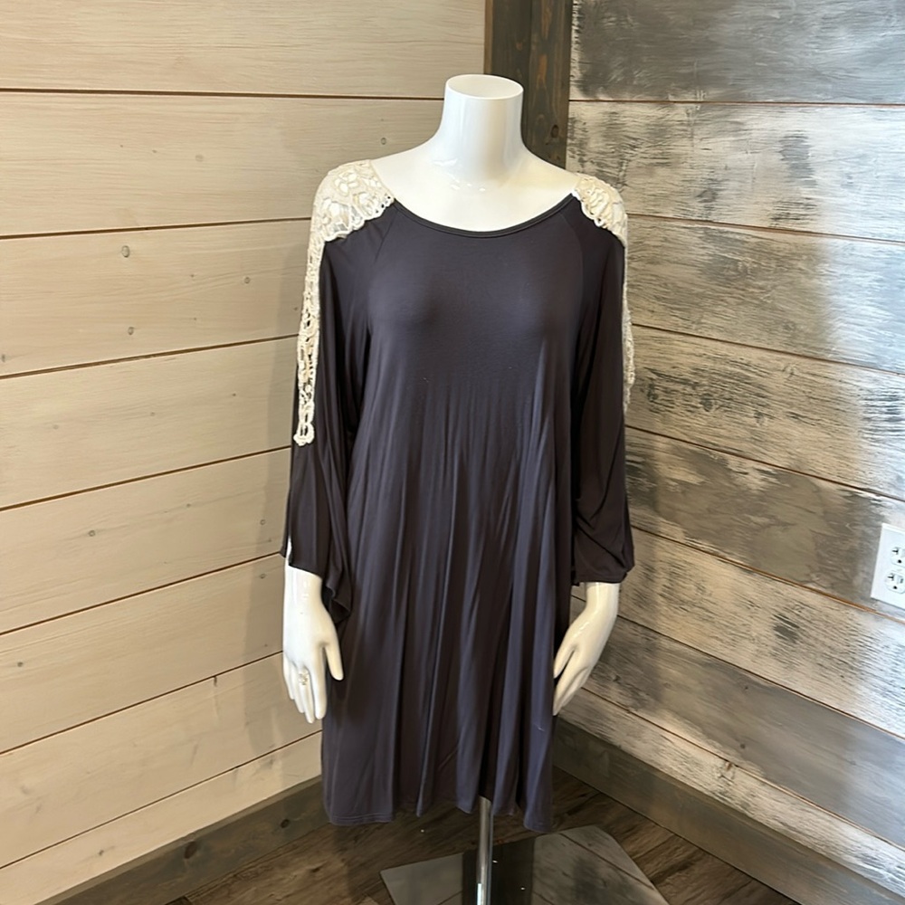 The Hanger cute, comfy dress! Looks great with sandals or boots!